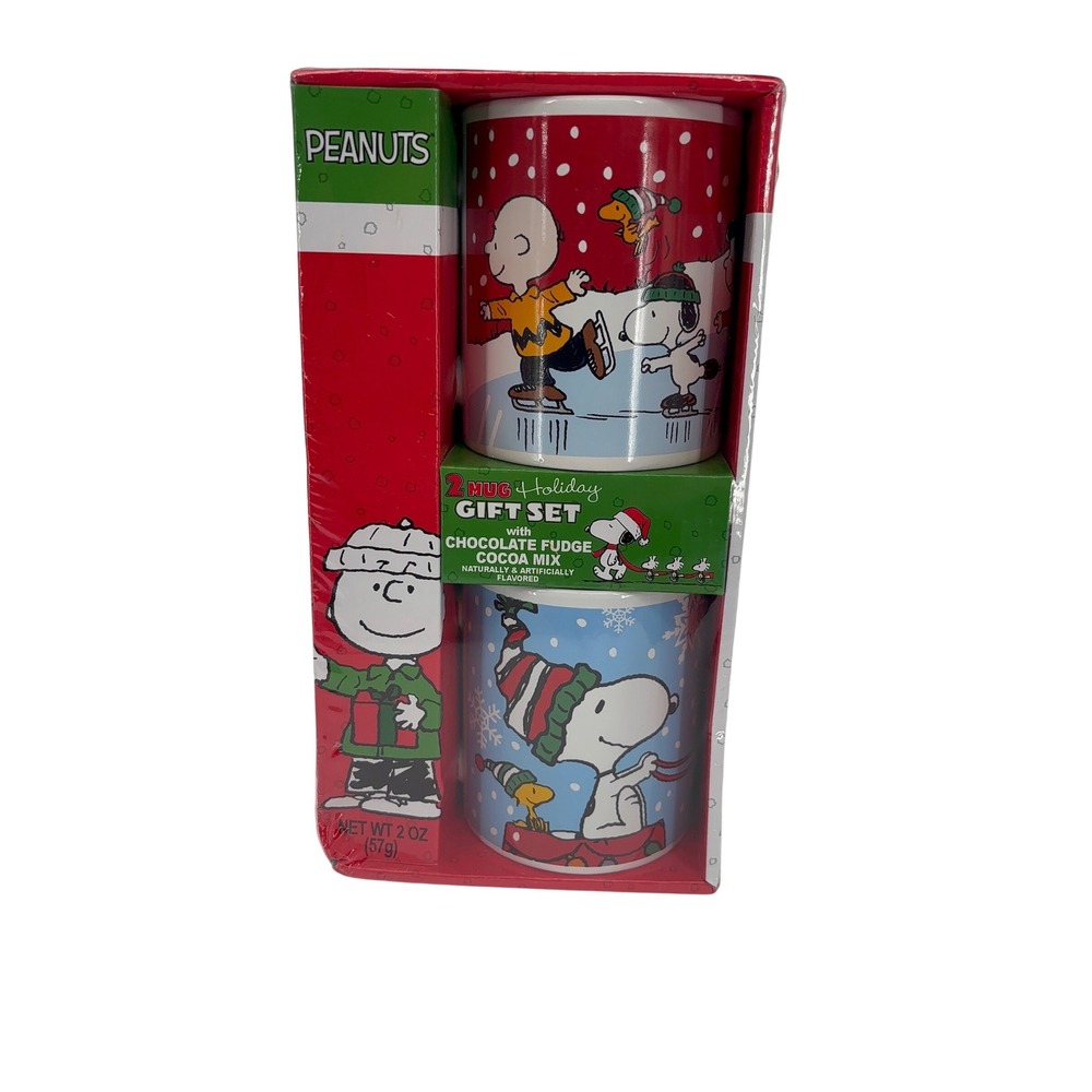Peanuts‎ Holiday 2 Mug Gift Set with Chocolate Fudge Cocoa Mix New